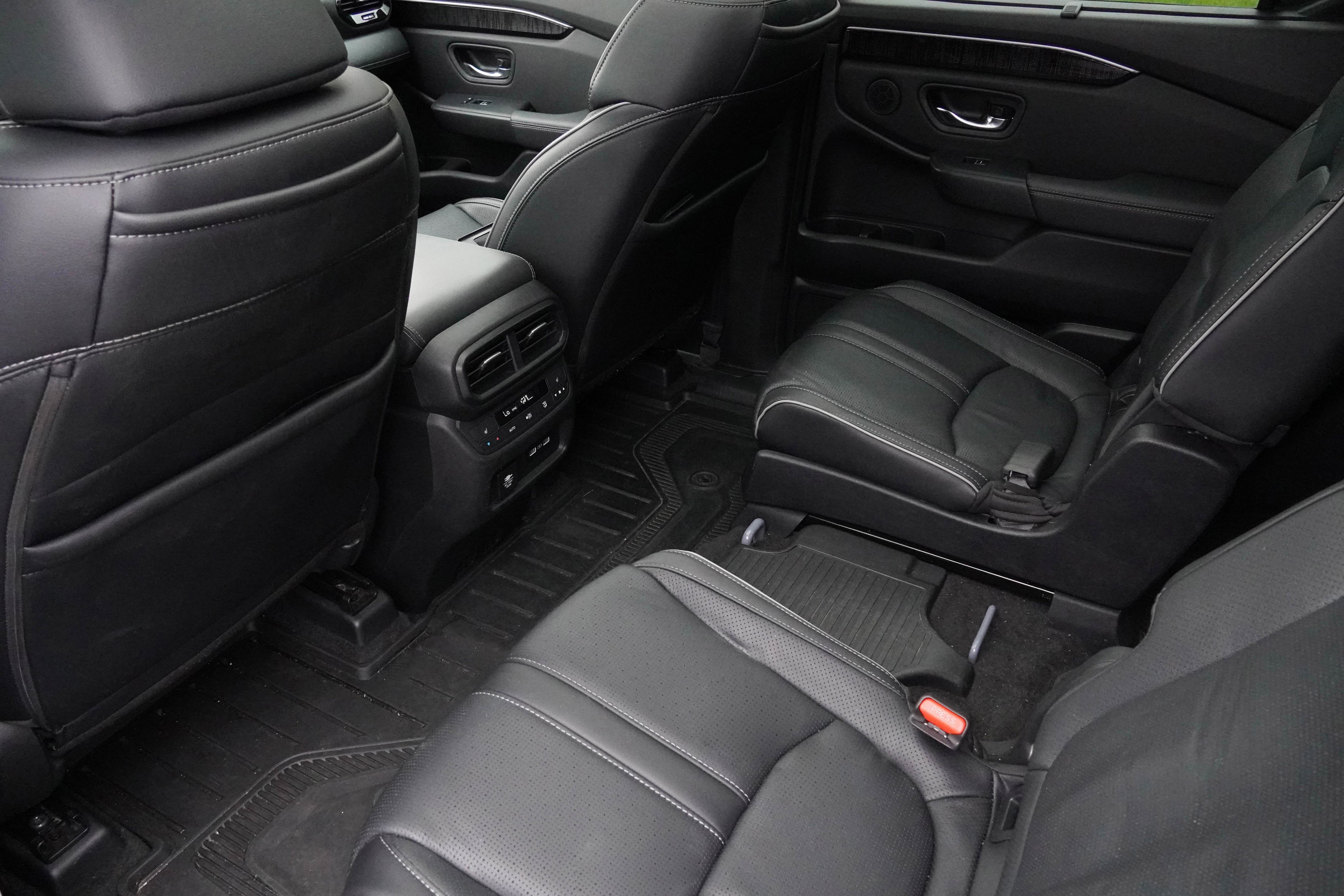 Used 2023 Honda Pilot Elite image 34