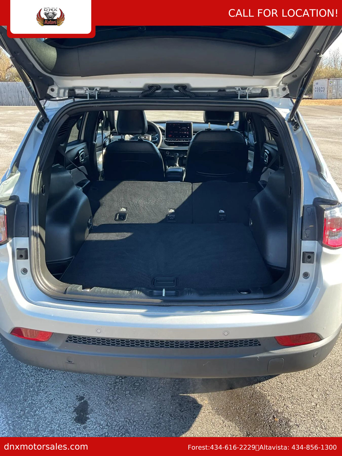 Used 2025 Jeep Compass Limited image 46