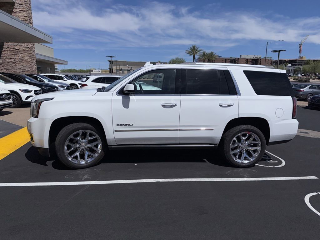 Used 2020 GMC Yukon Denali w/ Denali Premium Package image 9