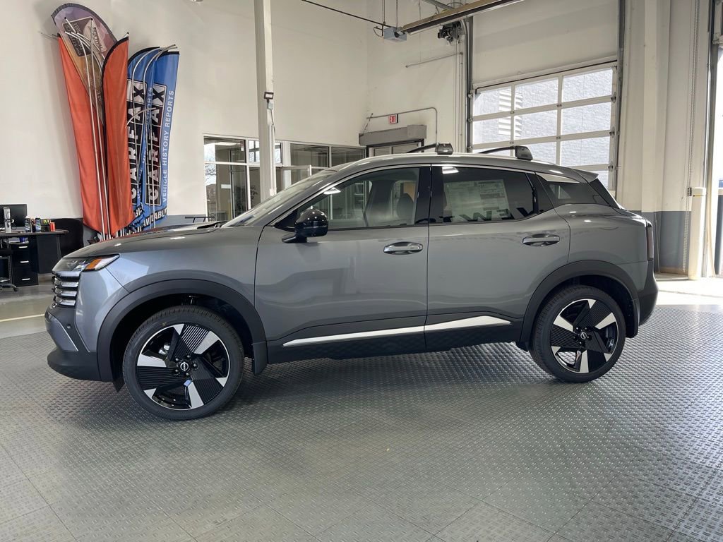 New 2026 Nissan Kicks SR w/ Cold Weather Package image 5