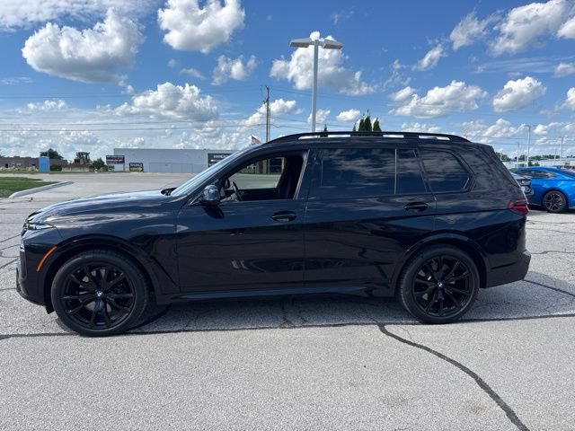 Used 2025 BMW X7 M60i AWD/4WD image 9