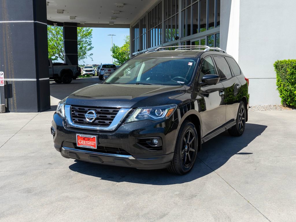 Used 2017 Nissan Pathfinder SL AWD/4WD image 3