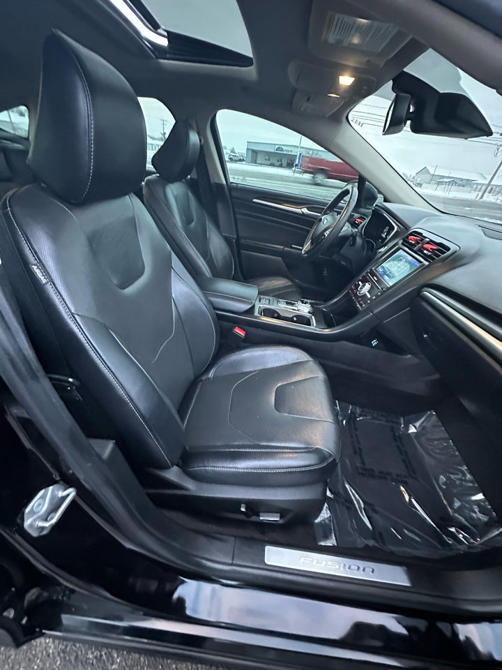 Used 2020 Ford Fusion Titanium image 51