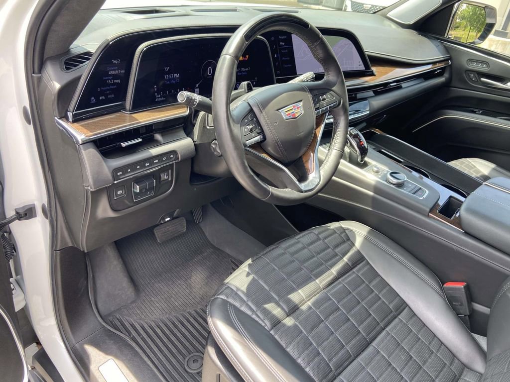 Certified 2023 Cadillac Escalade ESV Sport Platinum w/ LPO, ONYX Package AWD/4WD image 2