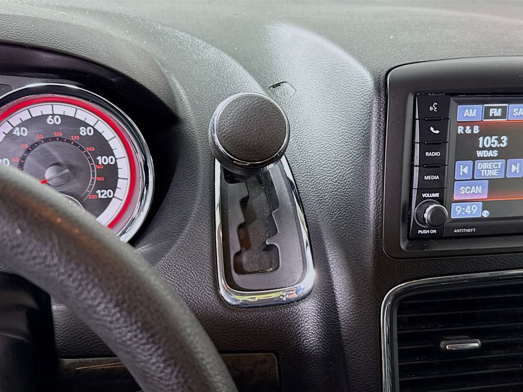 Used 2019 Dodge Grand Caravan SE w/ UConnect Hands-Free Group FWD image 10