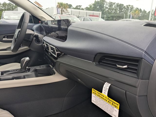 New 2026 Nissan Sentra SL w/ Floor Mat Package FWD image 35
