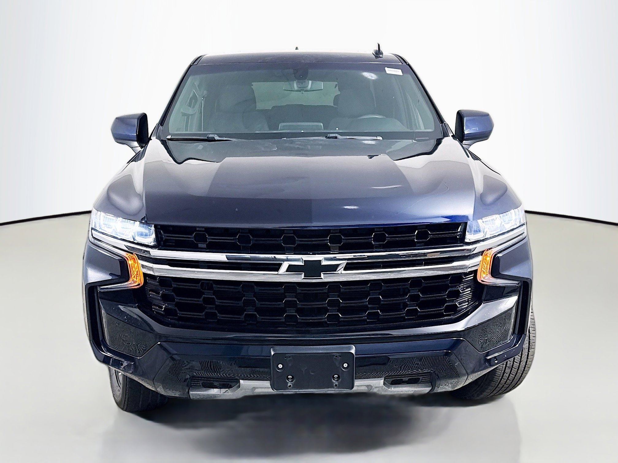 Used 2022 Chevrolet Tahoe 2WD w/ Remote Keyless Entry Package image 2