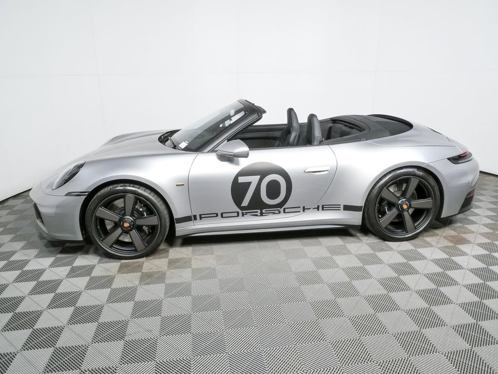 Certified 2026 Porsche 911 Carrera GTS RWD image 28