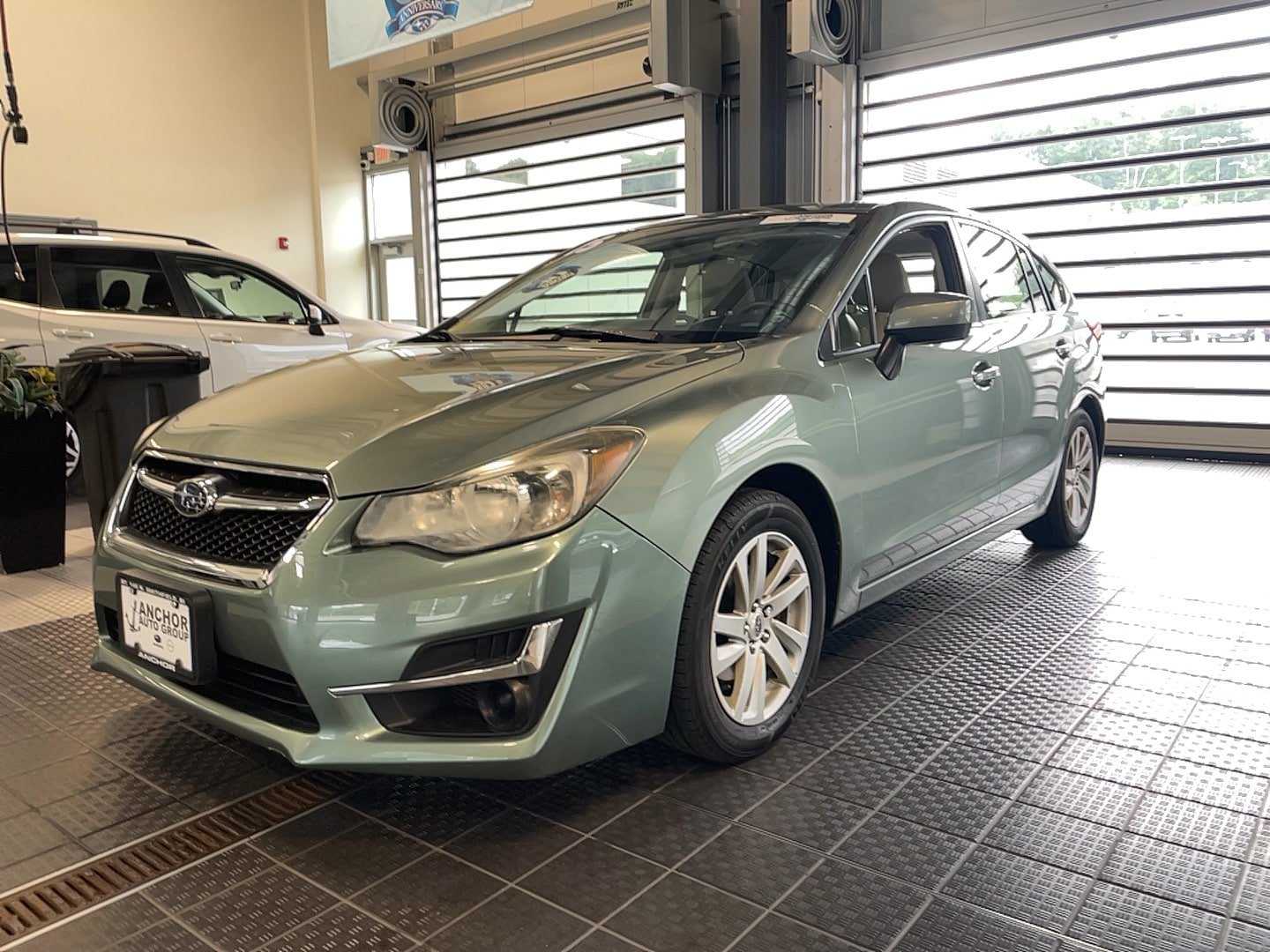 Used 2015 Subaru Impreza 2.0i Premium AWD/4WD image 5