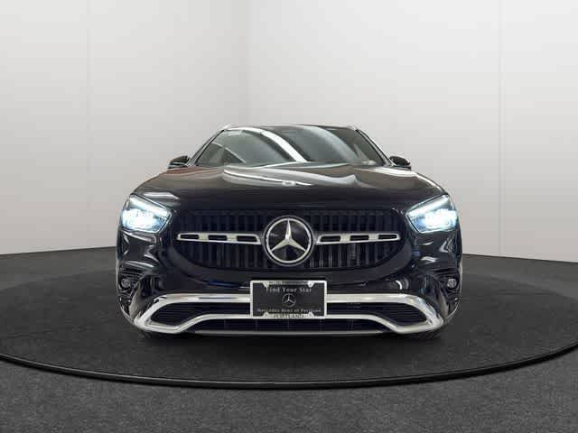 Used 2025 Mercedes-Benz GLA 250 4MATIC image 2