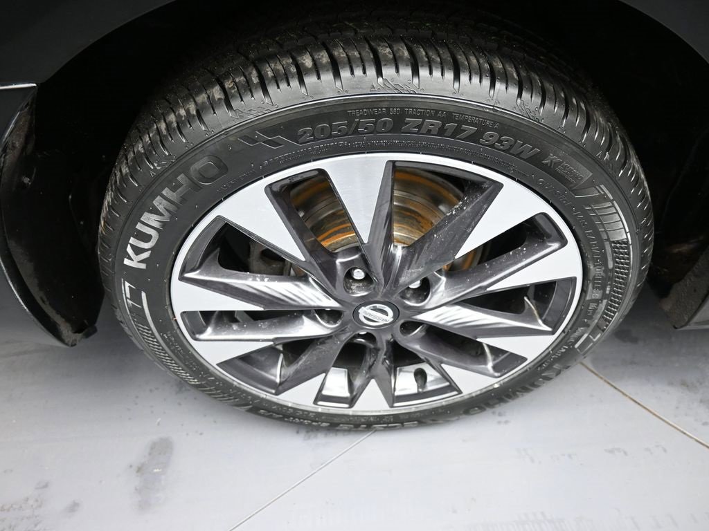 Used 2016 Nissan Sentra SR image 12