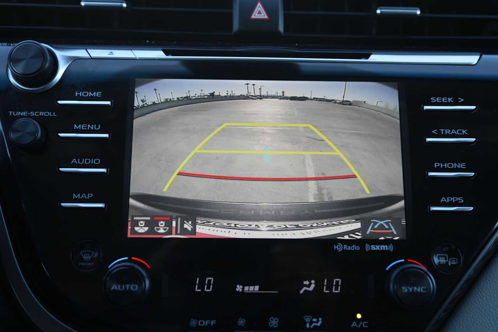 Certified 2020 Toyota Camry XLE image 23