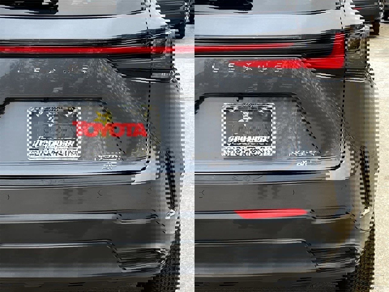 Used 2024 Lexus NX 300h AWD w/ Luxury Package image 6