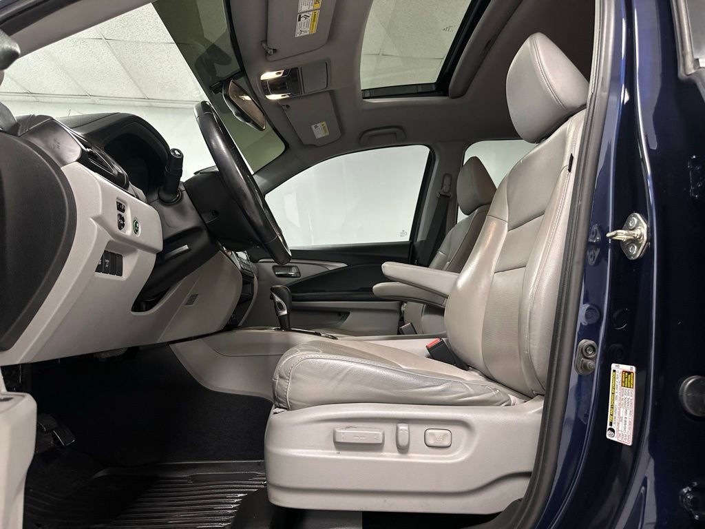 Used 2019 Honda Ridgeline RTL-T image 17
