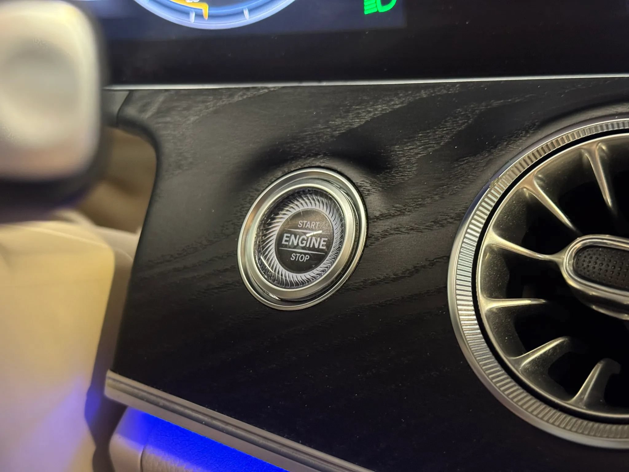 Used 2018 Mercedes-Benz E 400 Coupe image 20