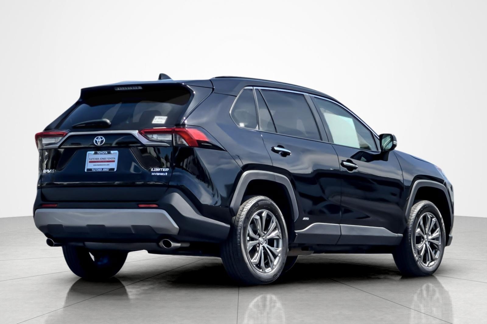 Certified 2024 Toyota RAV4 Limited AWD/4WD image 5