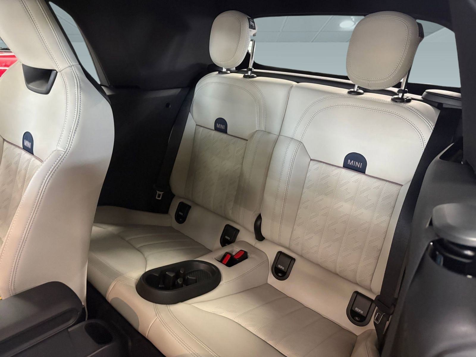 New 2026 MINI Cooper S image 21