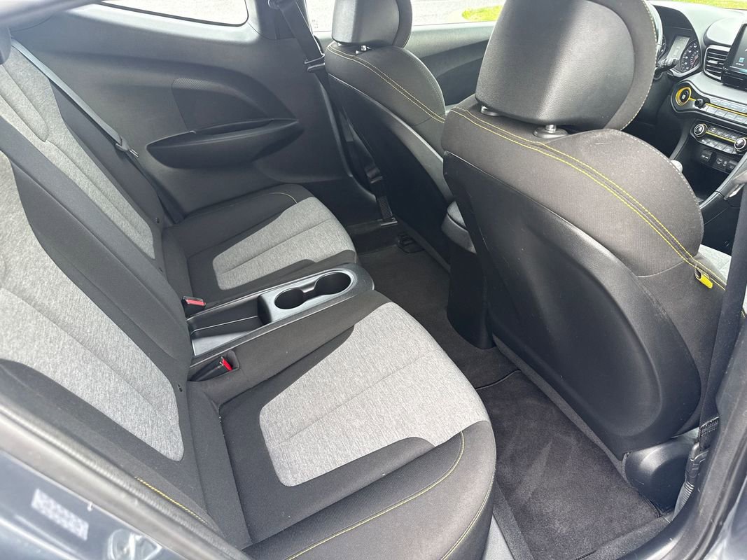 Used 2019 Hyundai Veloster Turbo R-Spec FWD image 13