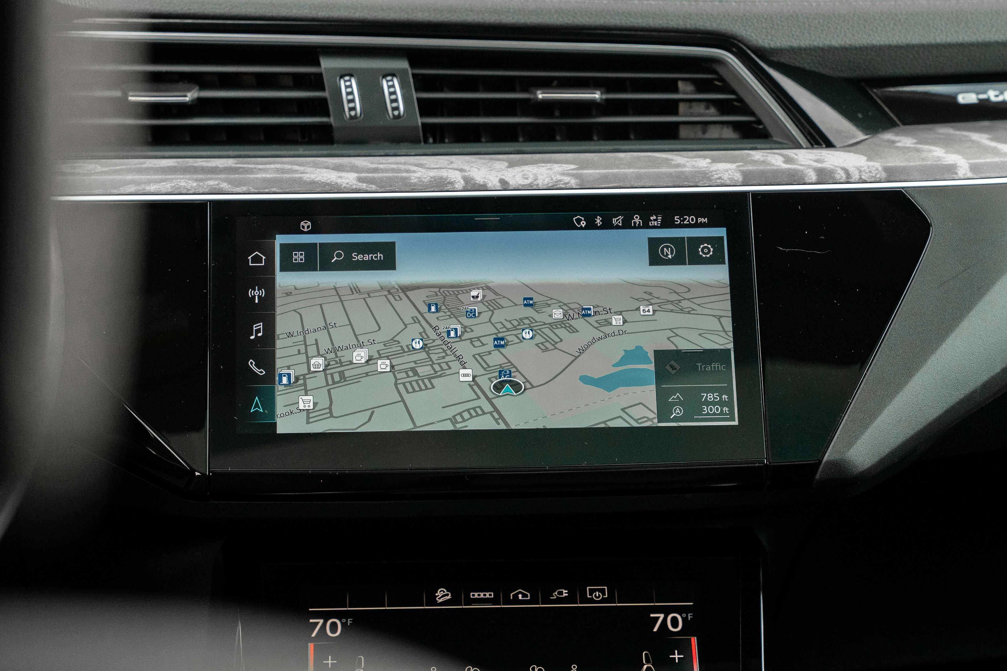 Certified 2024 Audi Q8 e-tron Premium Plus AWD/4WD image 11