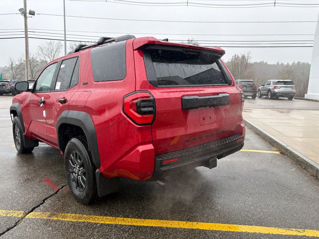 New 2026 Toyota 4Runner SR5 AWD/4WD image 3