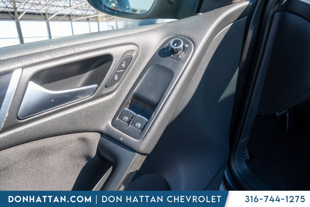 Used 2011 Volkswagen GTI 2-Door FWD image 13