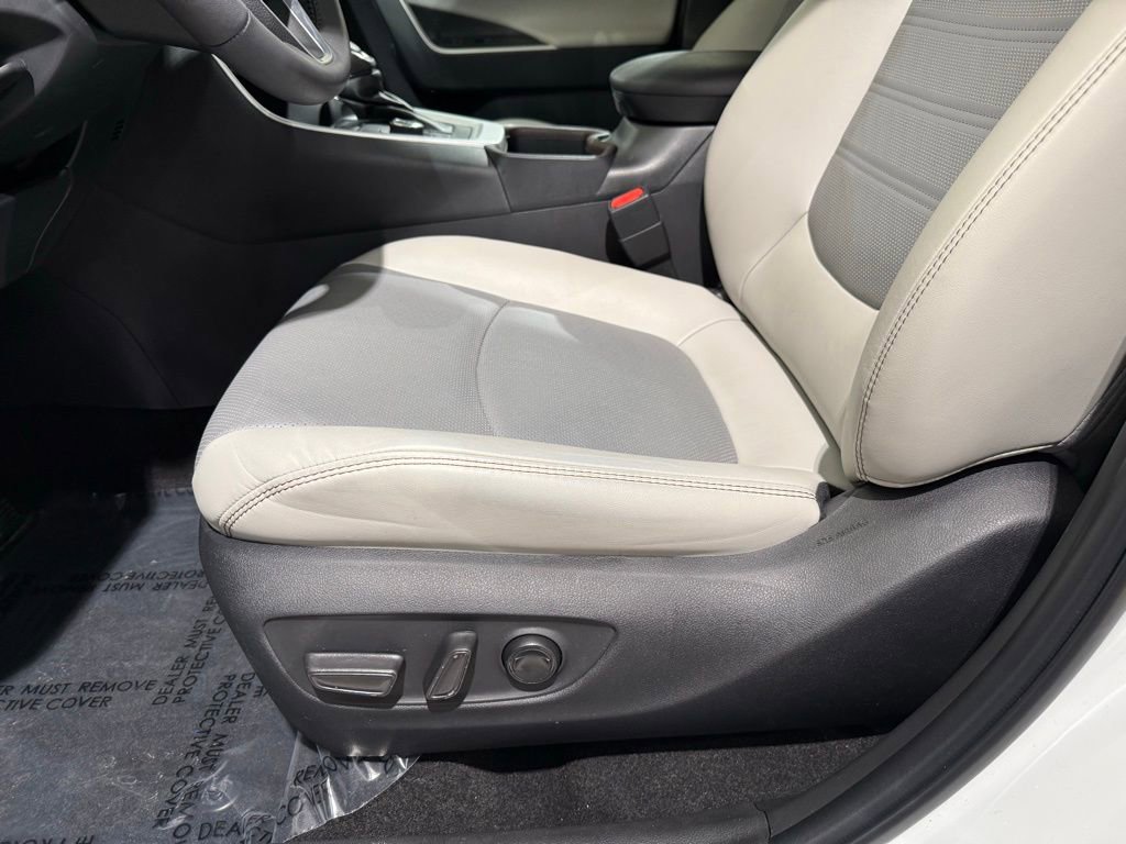 Used 2023 Toyota RAV4 Limited AWD/4WD image 14