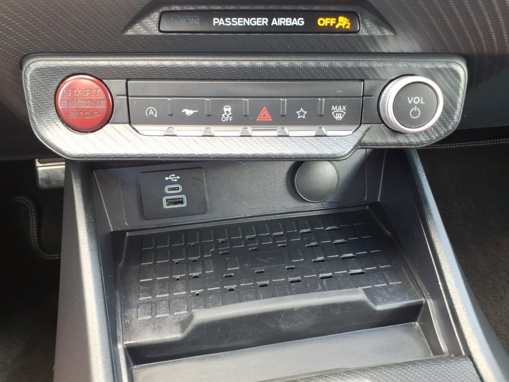 Used 2024 Ford Mustang GT Premium image 19