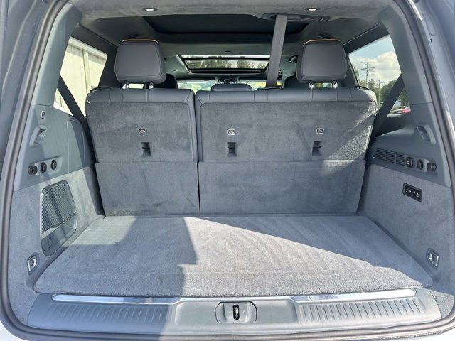 Used 2023 Jeep Grand Wagoneer Series II image 18