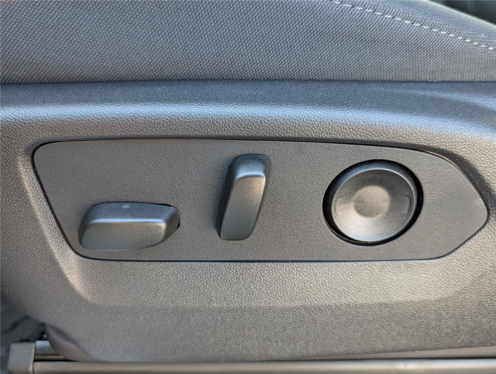 New 2026 Chevrolet Silverado 2500 LT image 16