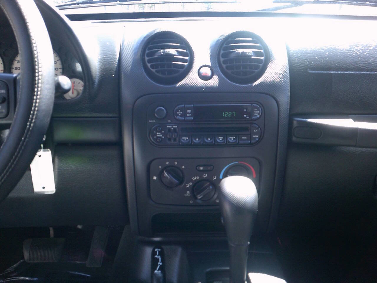 Used 2004 Jeep Liberty Sport w/ PWR Convenience Group AWD/4WD image 18