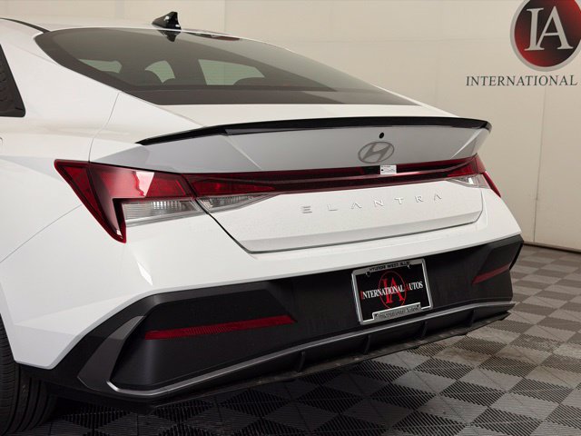 New 2026 Hyundai Elantra Sport FWD image 10