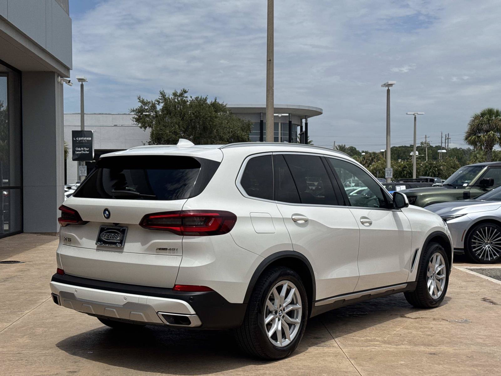 Used 2020 BMW X5 xDrive40i w/ Executive Package AWD/4WD image 11