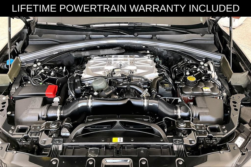 Used 2022 Jaguar F-PACE SVR AWD/4WD image 11