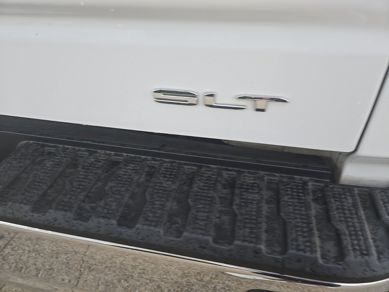Used 2019 GMC Sierra 1500 SLT AWD/4WD image 10