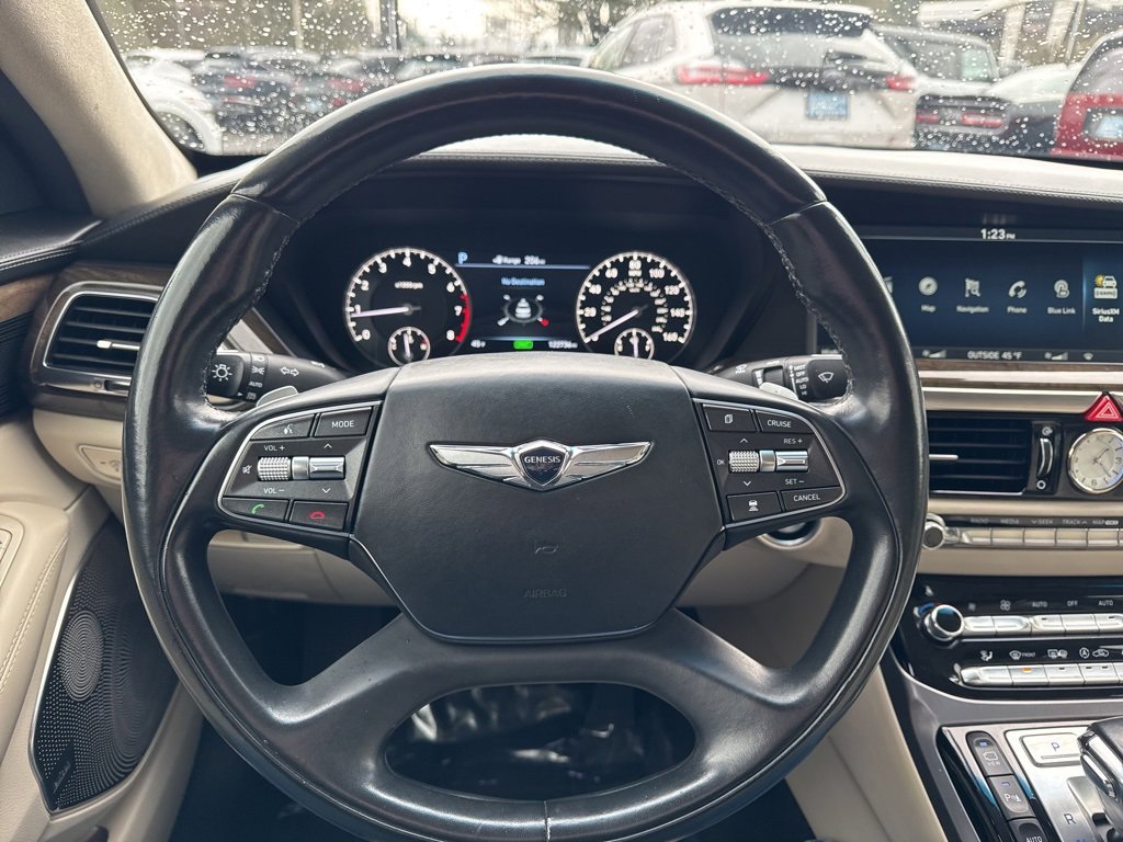 Used 2017 Genesis G90 3.3T Premium image 22