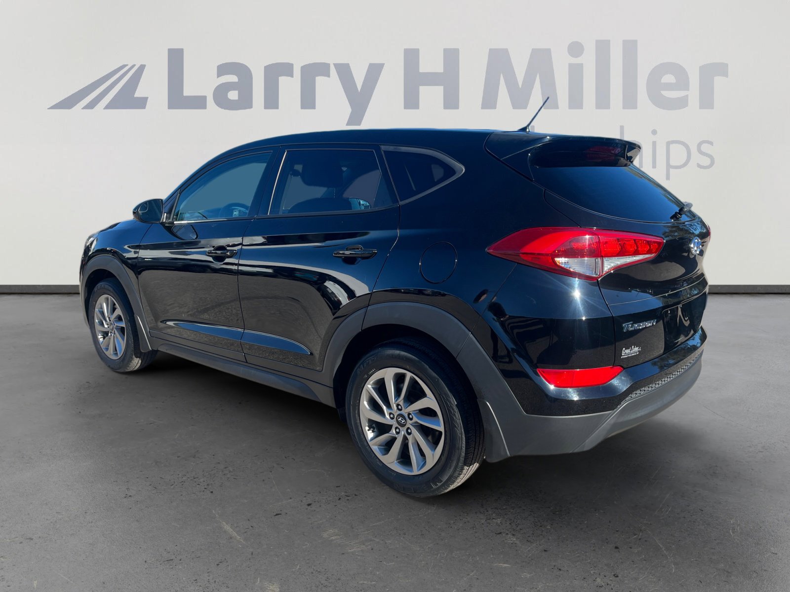 Used 2018 Hyundai Tucson SE image 3