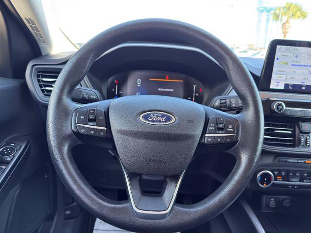 Used 2025 Ford Escape Active AWD/4WD image 14
