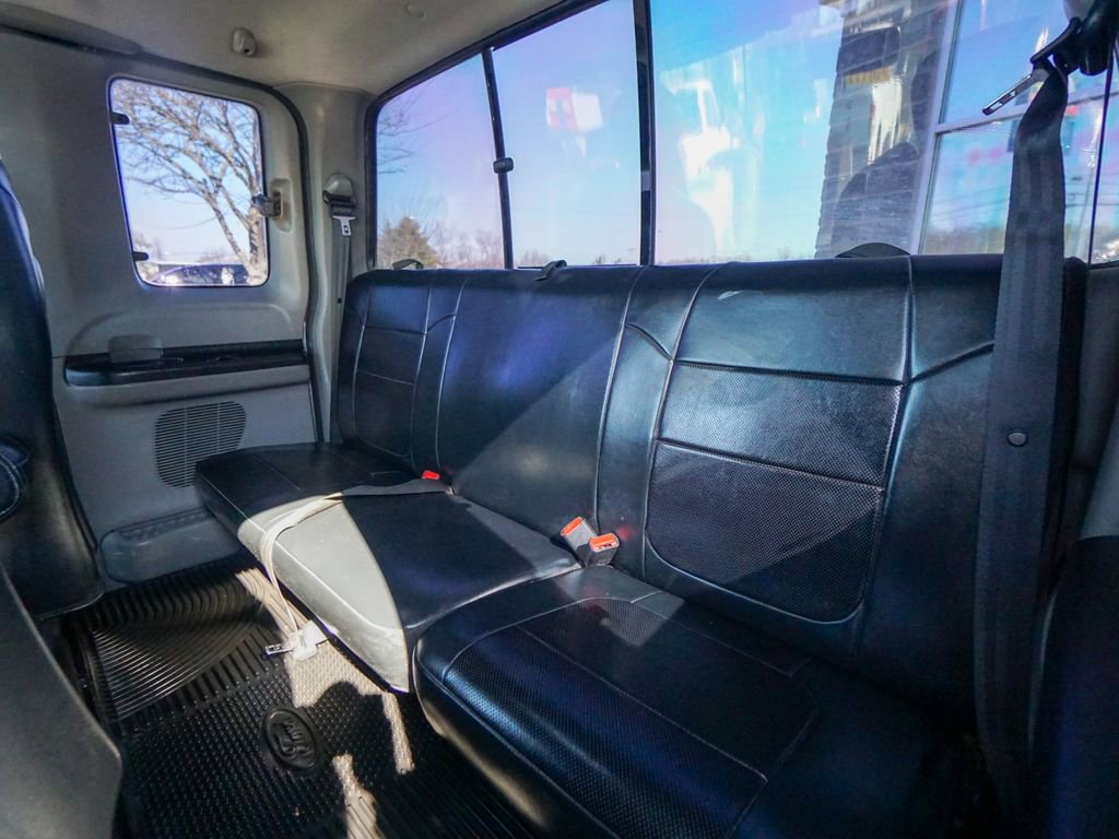 Used 2003 Ford F250 XLT image 24