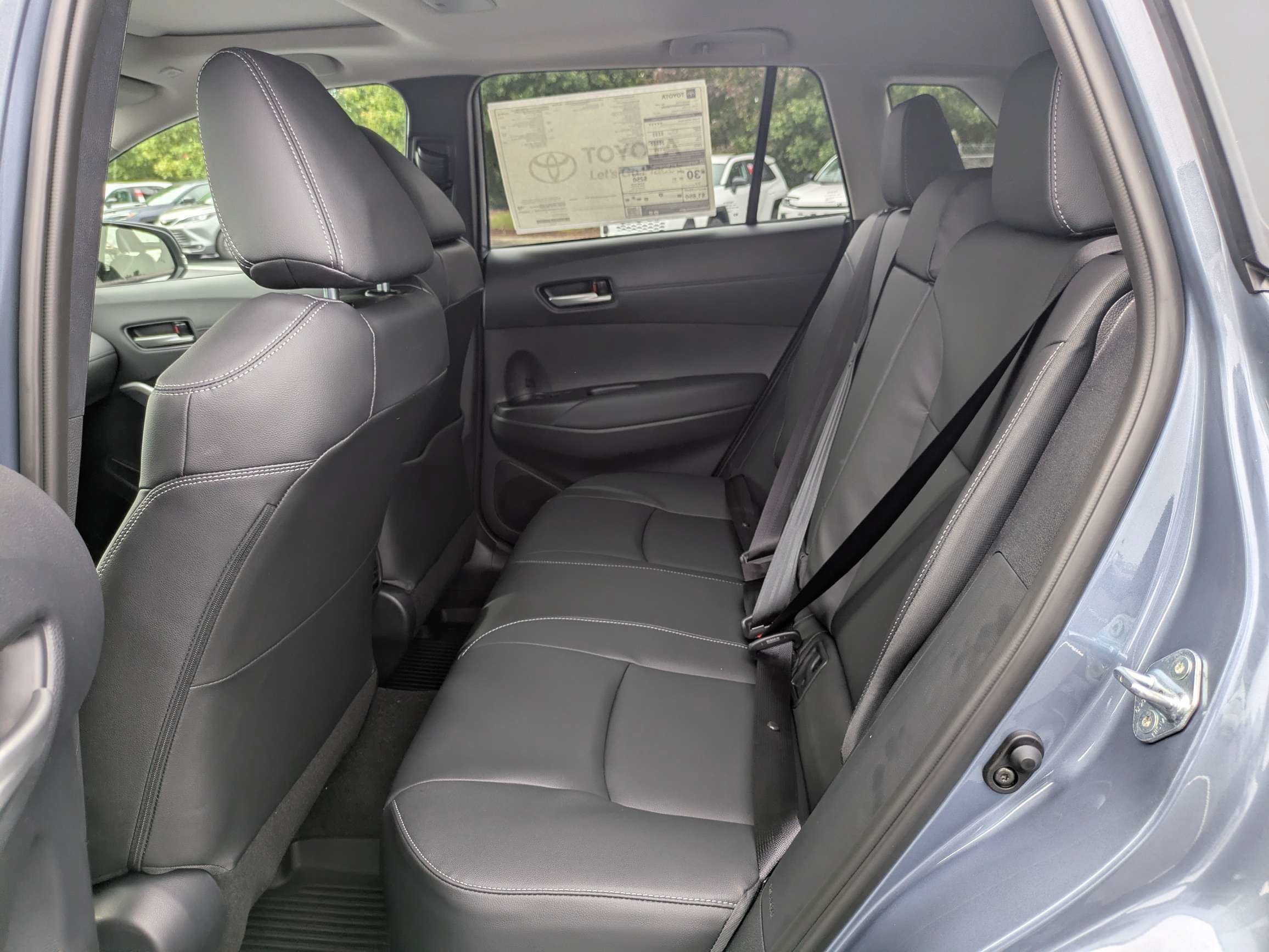 New 2026 Toyota Corolla Cross XLE w/ Convenience Package AWD/4WD image 16