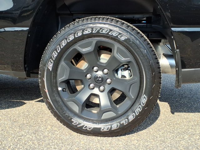 New 2026 RAM 1500 Express AWD/4WD image 11