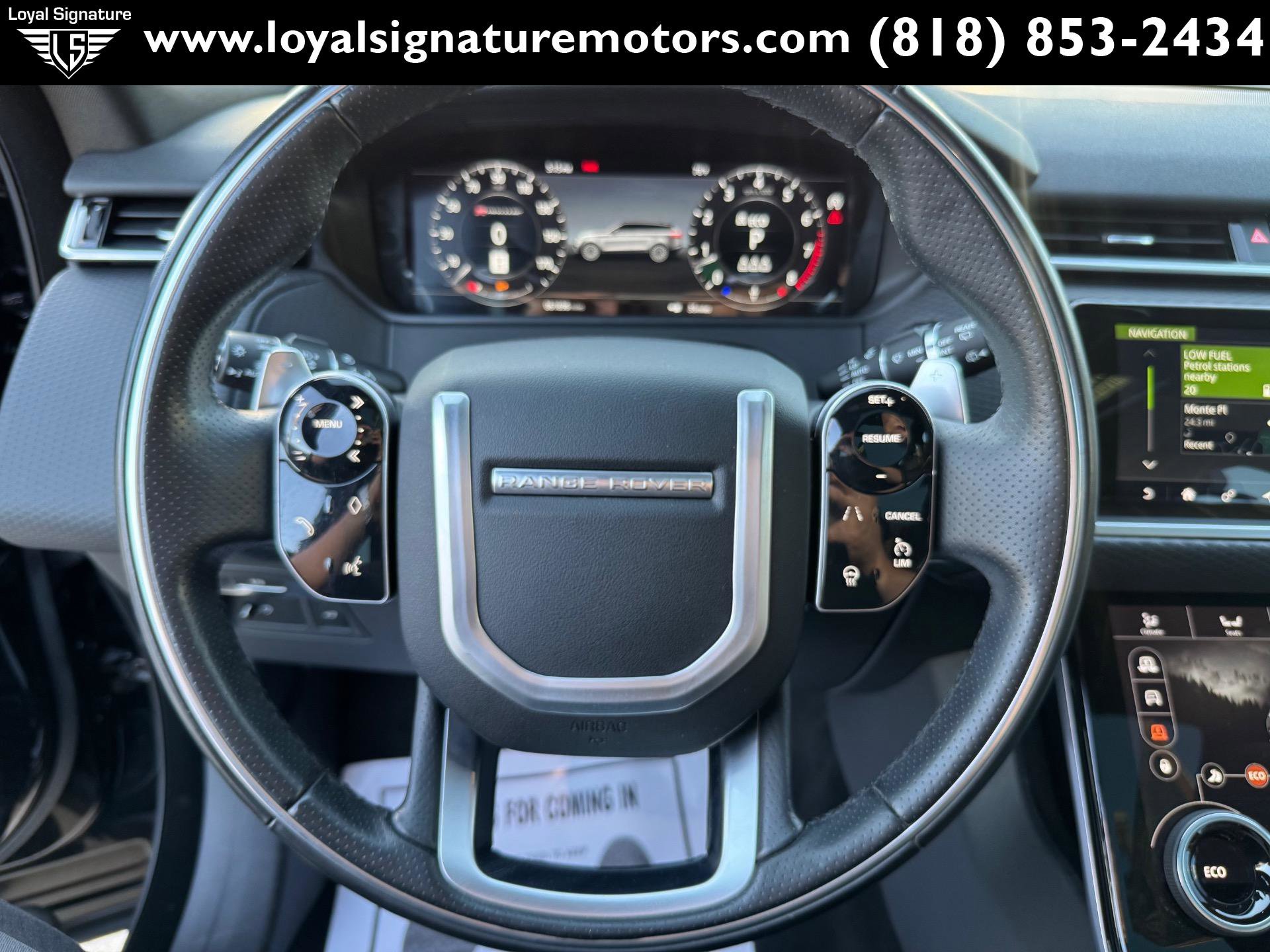 Used 2018 Land Rover Range Rover Velar R-Dynamic SE image 30