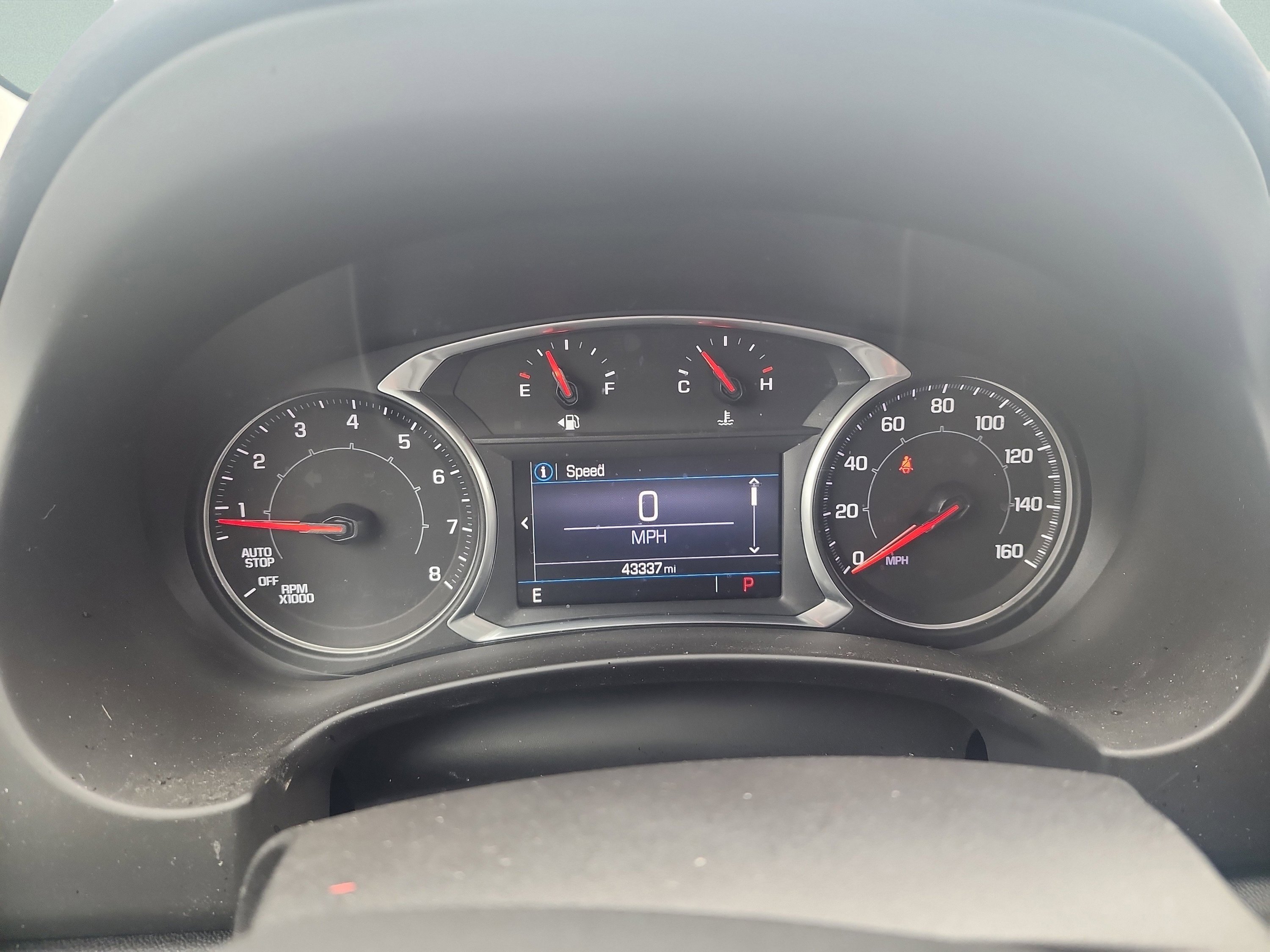 Used 2022 GMC Terrain SLE image 40