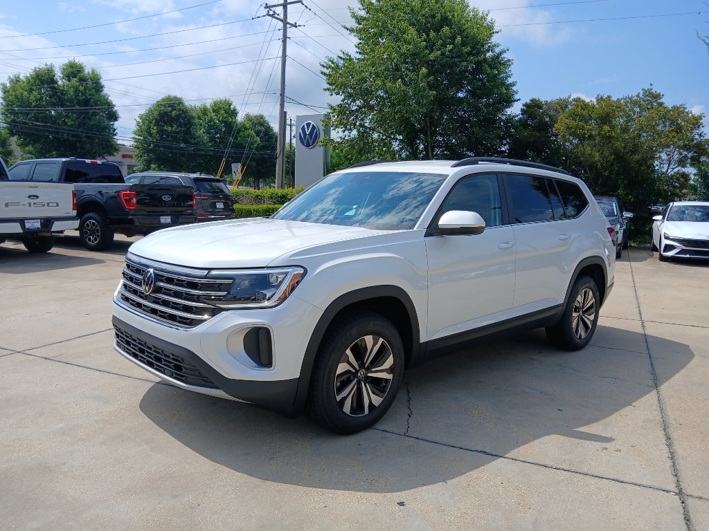 New 2026 Volkswagen Atlas SE FWD image 3