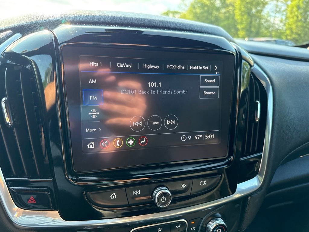 Used 2023 Chevrolet Traverse LT w/ LPO, Floor Liner Package AWD/4WD image 19