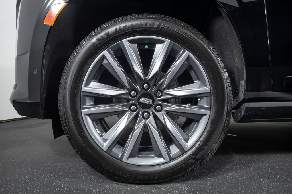 Used 2022 Cadillac Escalade Sport Platinum w/ Heavy-Duty Trailer Package AWD/4WD image 6