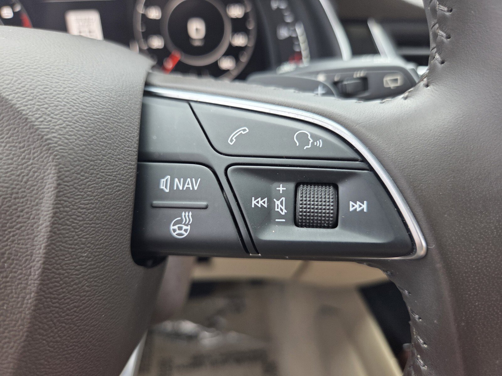 Used 2019 Audi Q7 3.0T Prestige AWD/4WD image 28