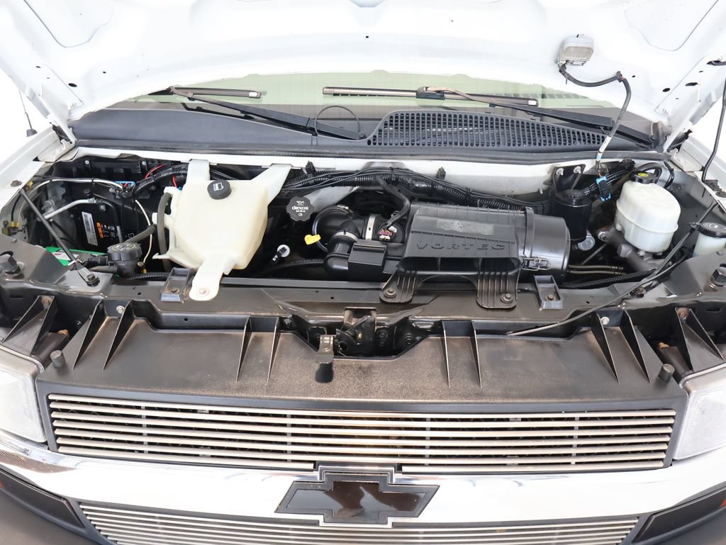 Used 2013 Chevrolet Express 3500 LT w/ LT Preferred Equipment Group RWD image 32