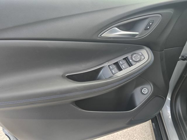 New 2026 Buick Encore GX Sport Touring w/ Advanced Technology Package FWD image 19