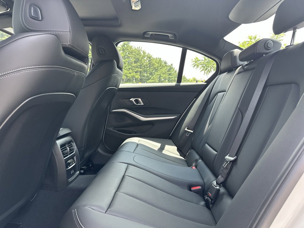 New 2025 BMW 330i xDrive Sedan image 20