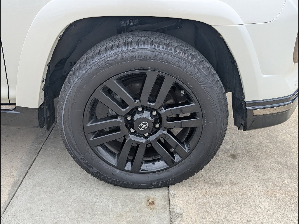 Used 2021 Toyota 4Runner Nightshade image 16